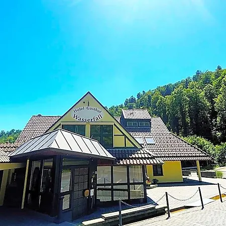 Wasserfall Hotell 3*