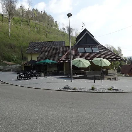 Wasserfall 3* Oberndorf am Neckar